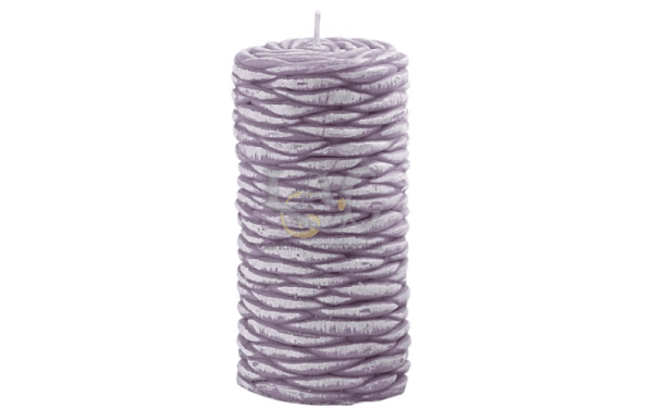 lilac strawed effect candle