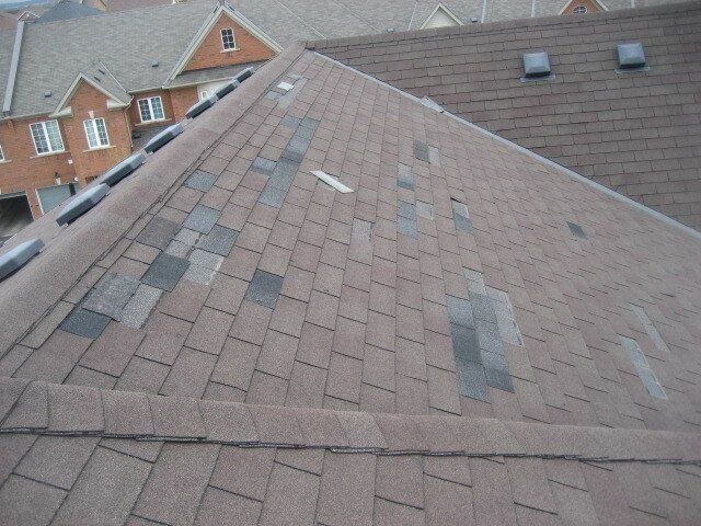 A roof with a lot of shingles on it