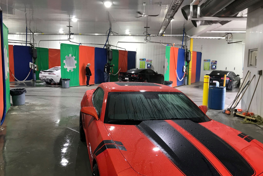 Gleam and Glamour: Full Car Wash Luxury in the Heart of Calgary 2024
