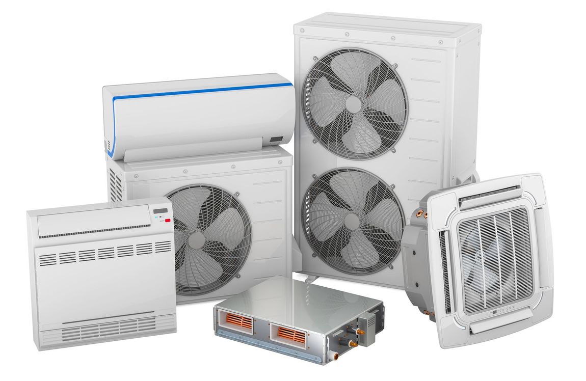 Condizionatori: di varie dimensioni e stili, bianchi, da interno e da esterno, disposti su uno sfondo bianco.