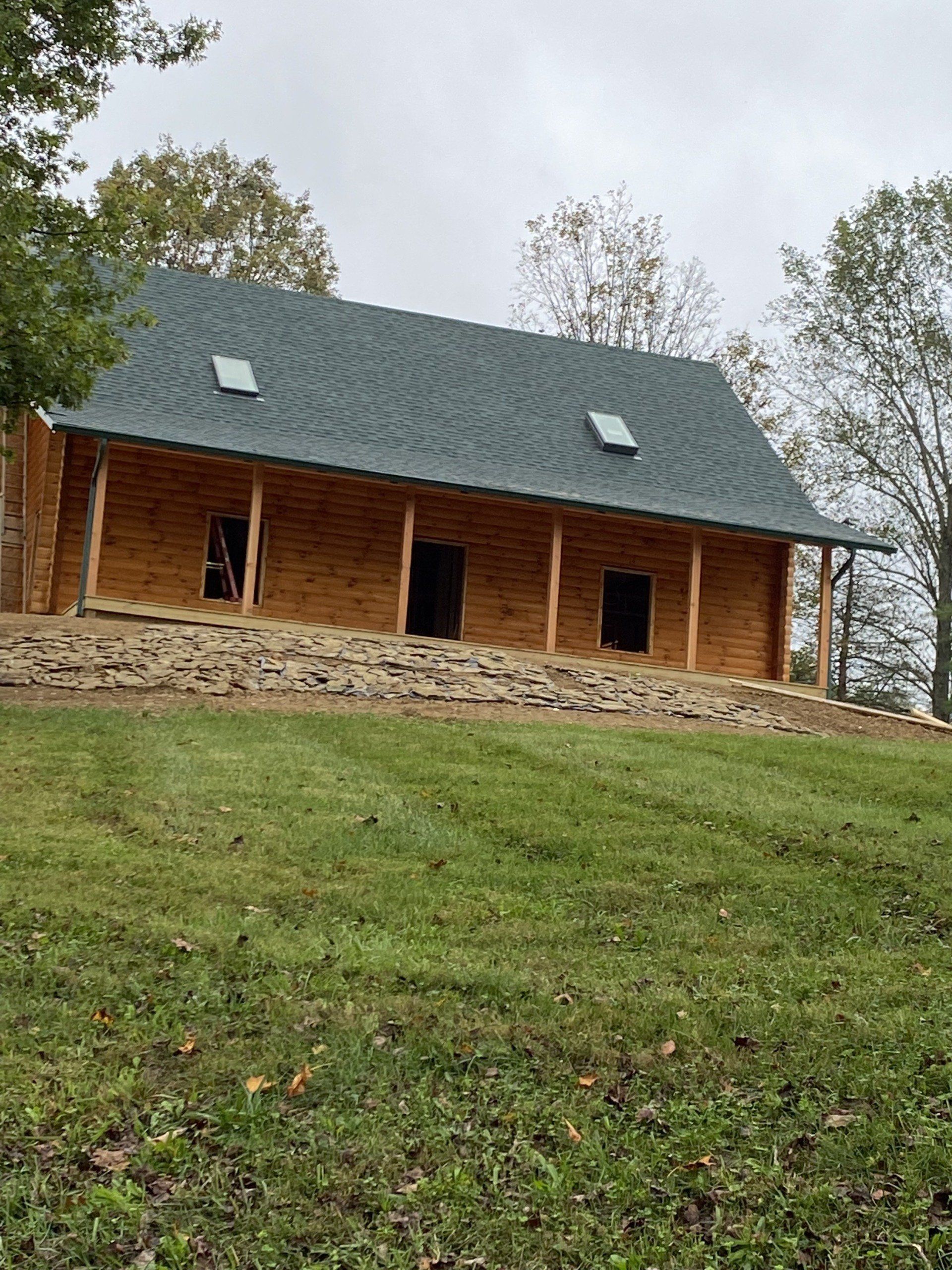 A new roof installation in Cincinnati, OH by Gold Peak Roofing
