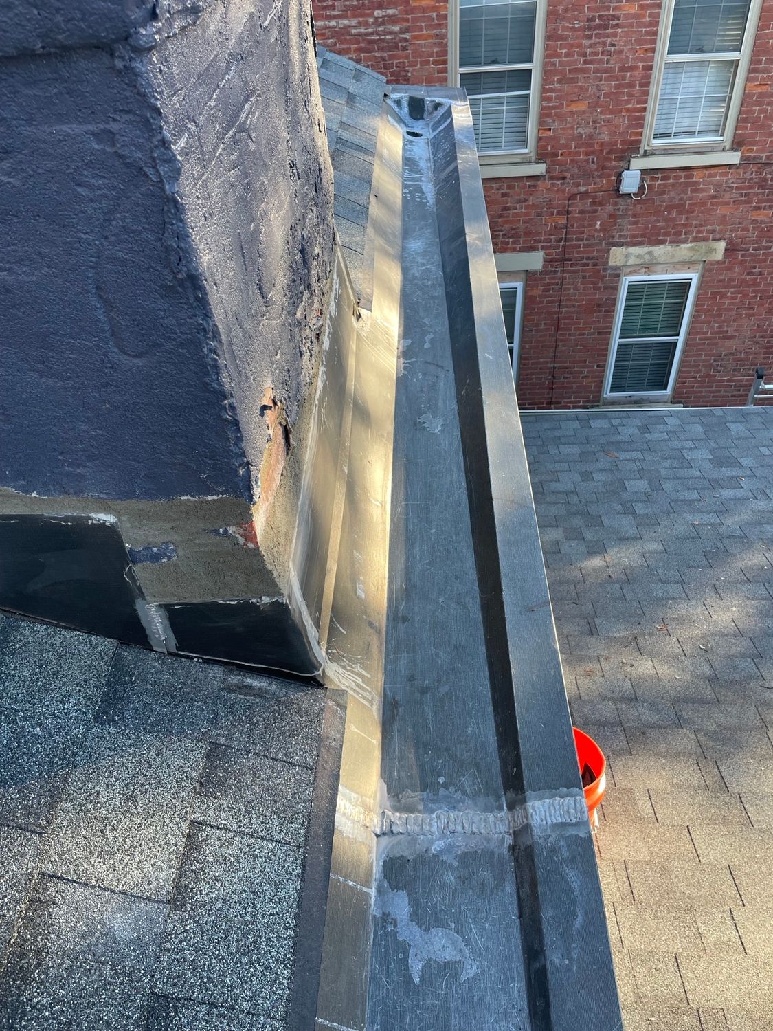 A gutter service in Cincinnati, OH by Gold Peak Roofing