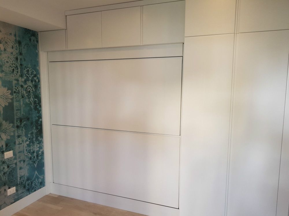 arredo zona notte  su misura in legno novi ligure