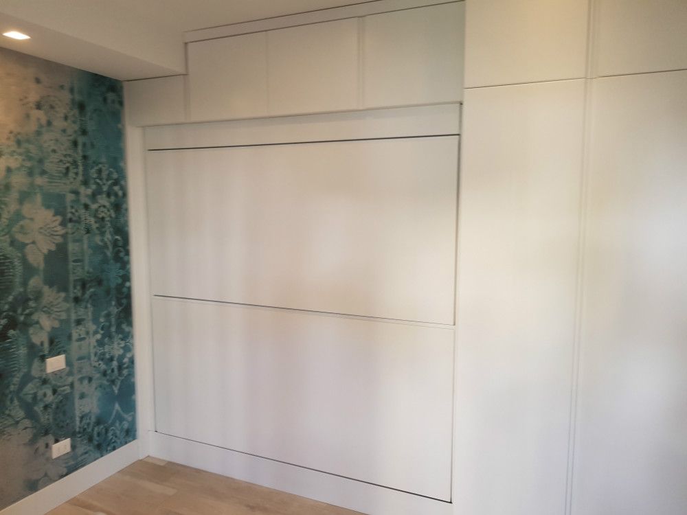 arredo zona notte  su misura in legno novi ligure