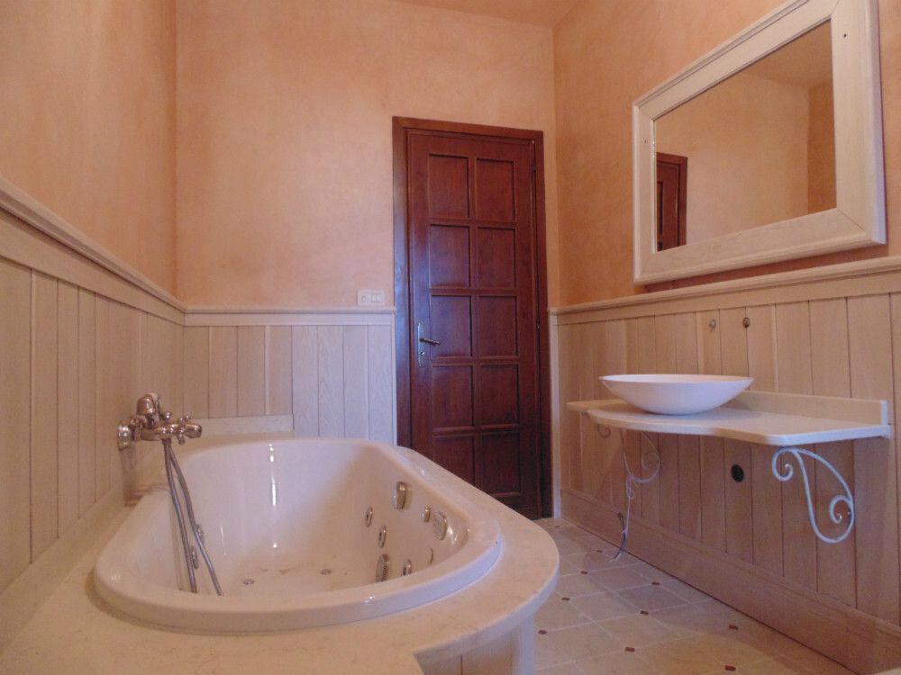 arredo bagno su misura in legno novi ligure