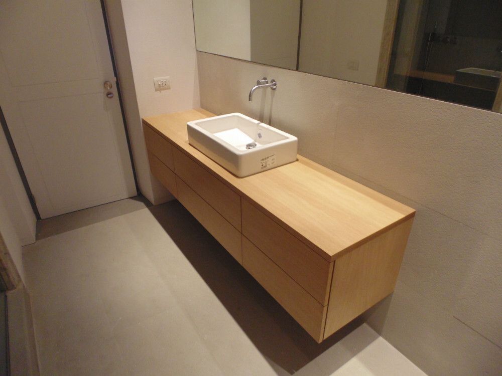 arredo bagno su misura in legno novi ligure