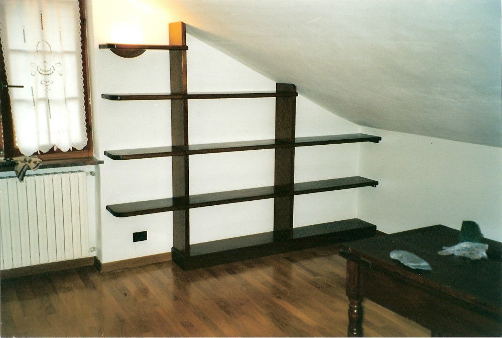 Arredo in legno zona giorno novi ligure