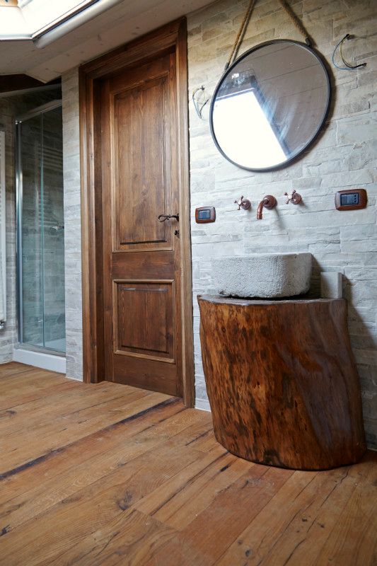 arredo bagno su misura in legno novi ligure