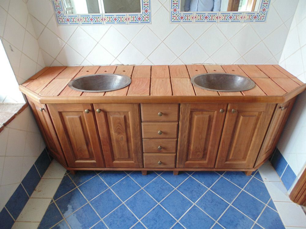 arredo bagno su misura in legno novi ligure