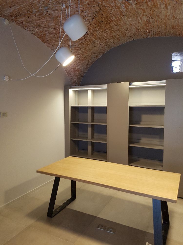 tavoli su misura in legno novi ligure