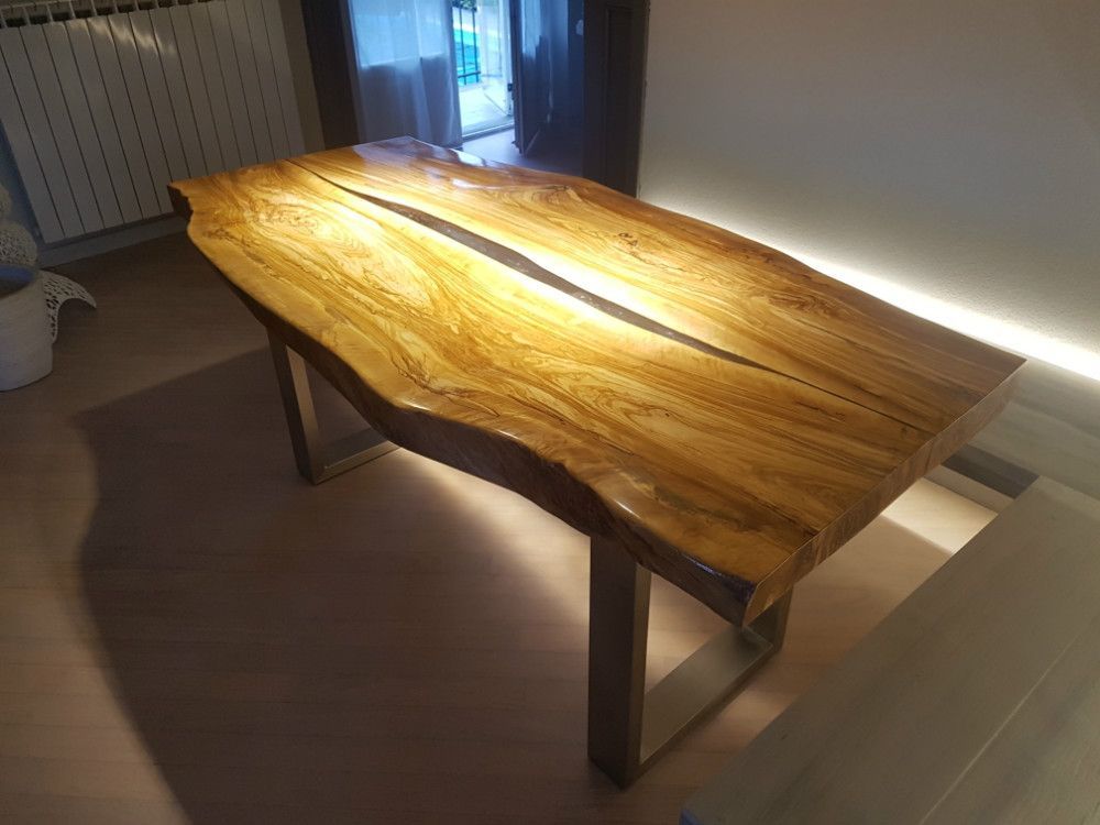 tavoli su misura in legno novi ligure