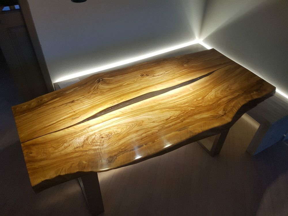 tavoli su misura in legno novi ligure