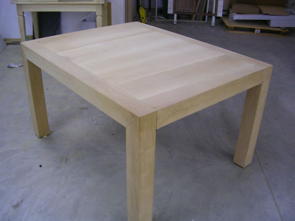 tavoli su misura in legno novi ligure