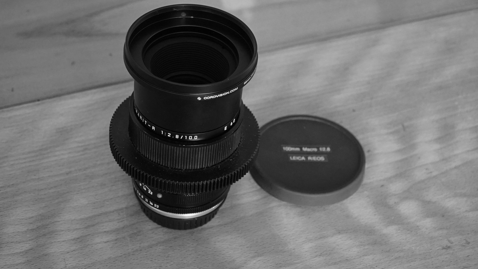 Leica 100mm f/2.8 Marco w/ Cine-Mod with Canon EF Mount
