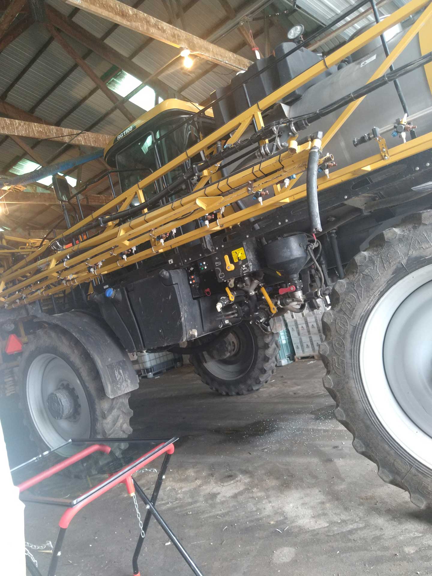 Harvester – Mokena, IL – Nacco Glass of Illinois