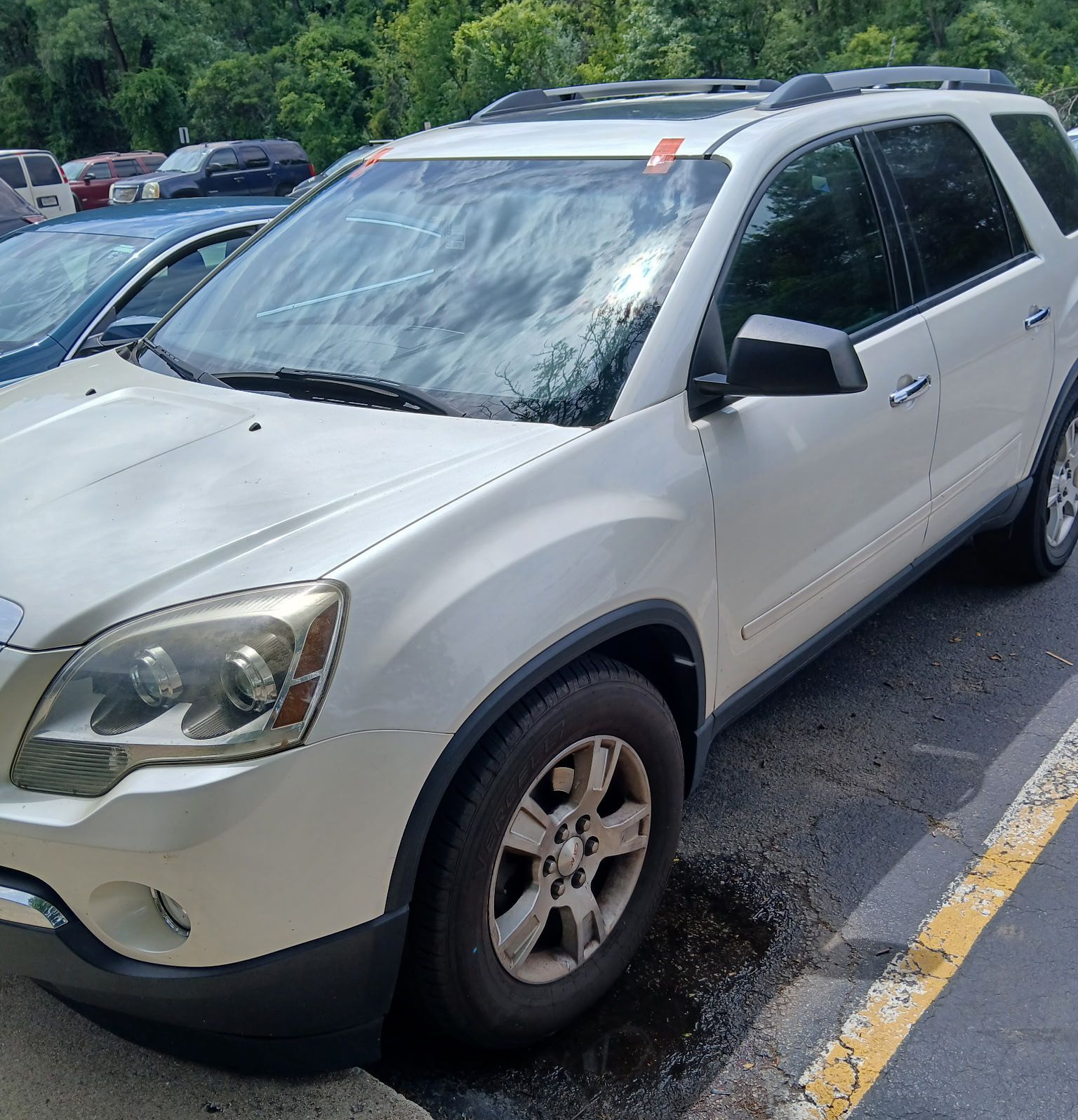 Windshield replacement near Chicago, IL