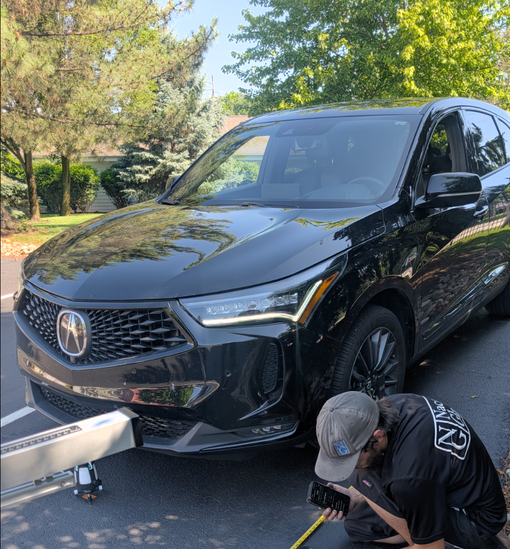 Acura windshield replacement in Chicagoland & NWI