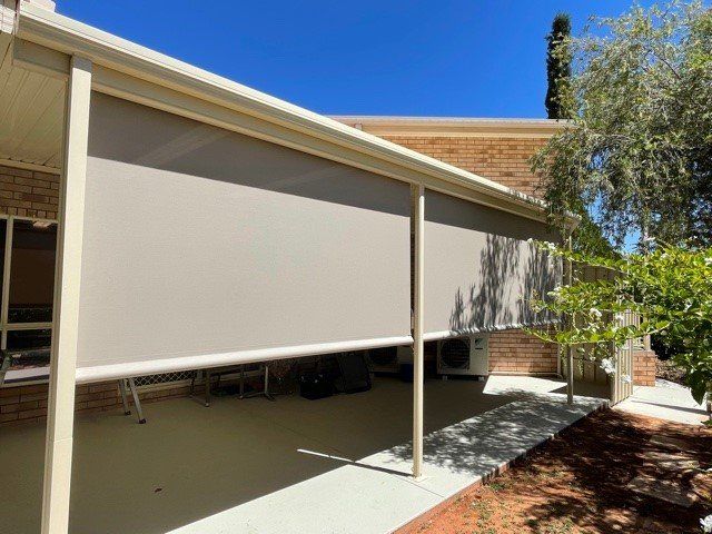 Outdoor Blind On Windows — Blinds, Curtains And Shutters In Alice Springs, NT