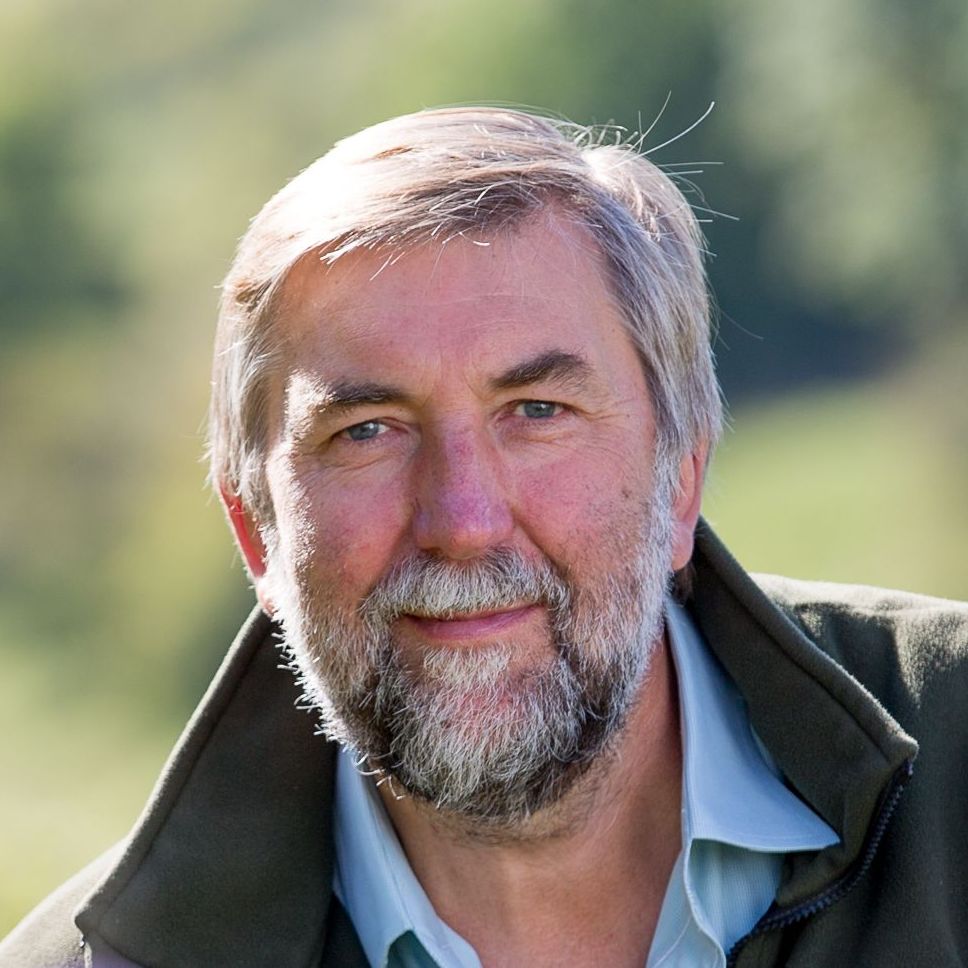 Dr Gary Mantle photo