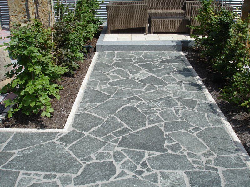 Random Tumbled Granite | Real Stone Cladding