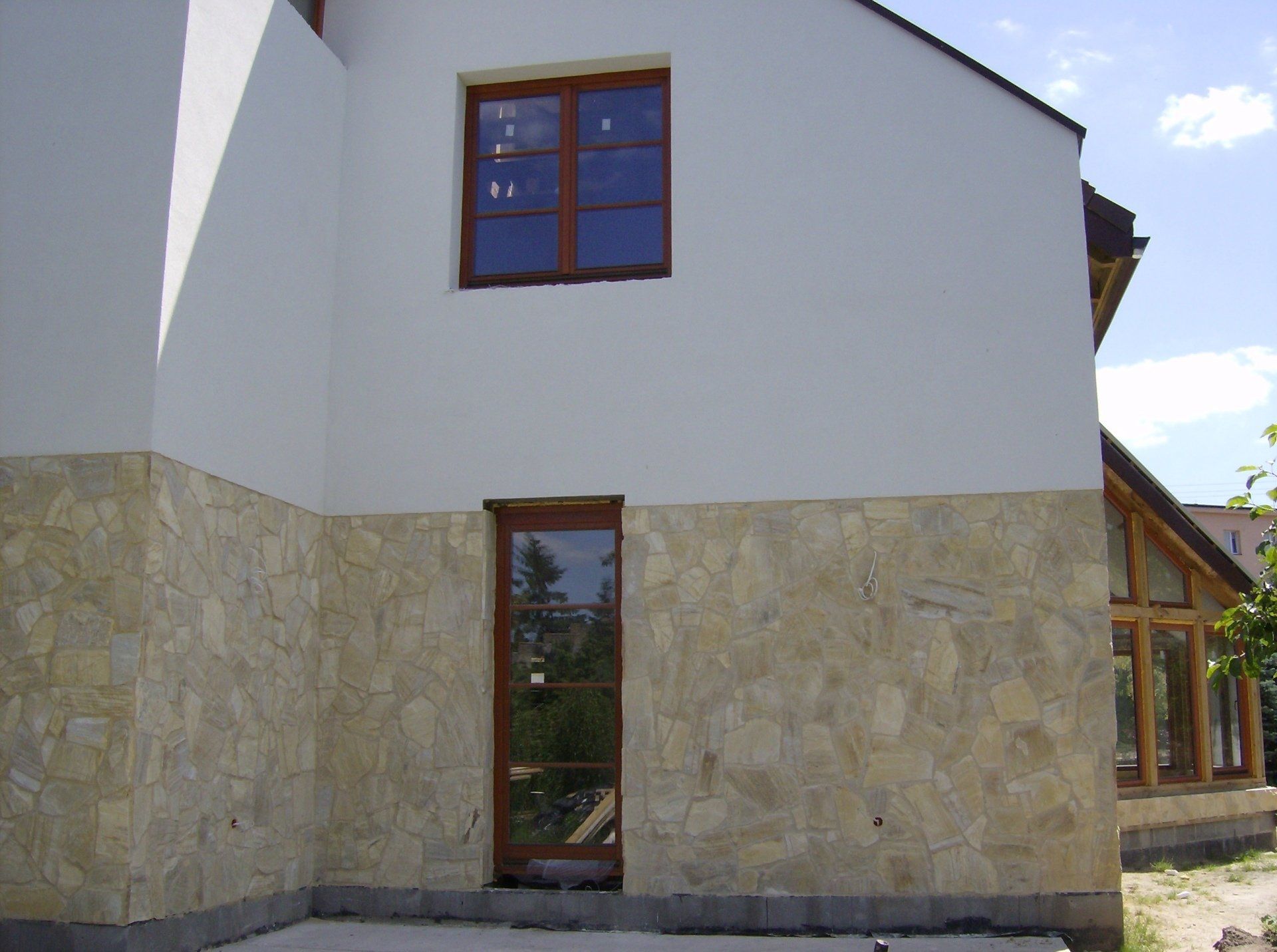 Quartzite random stone - house