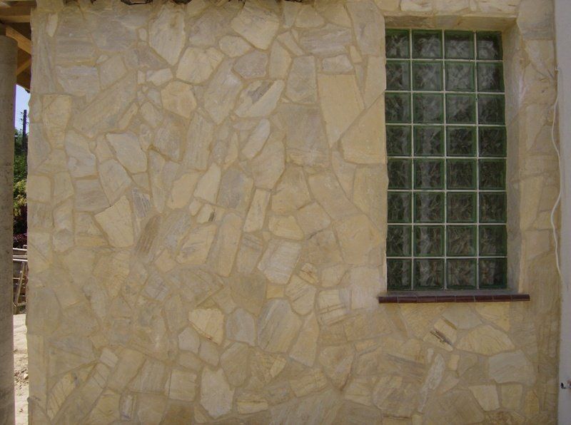 Yellow Cream Quartzite at close range
