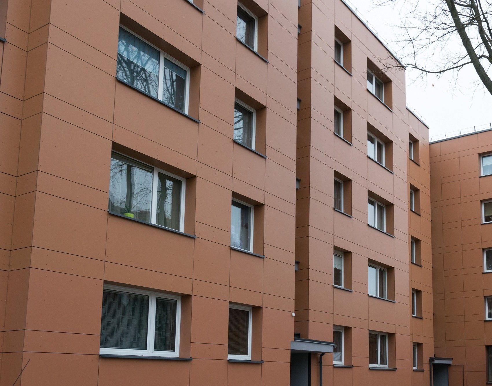 a building with a lot of windows on it