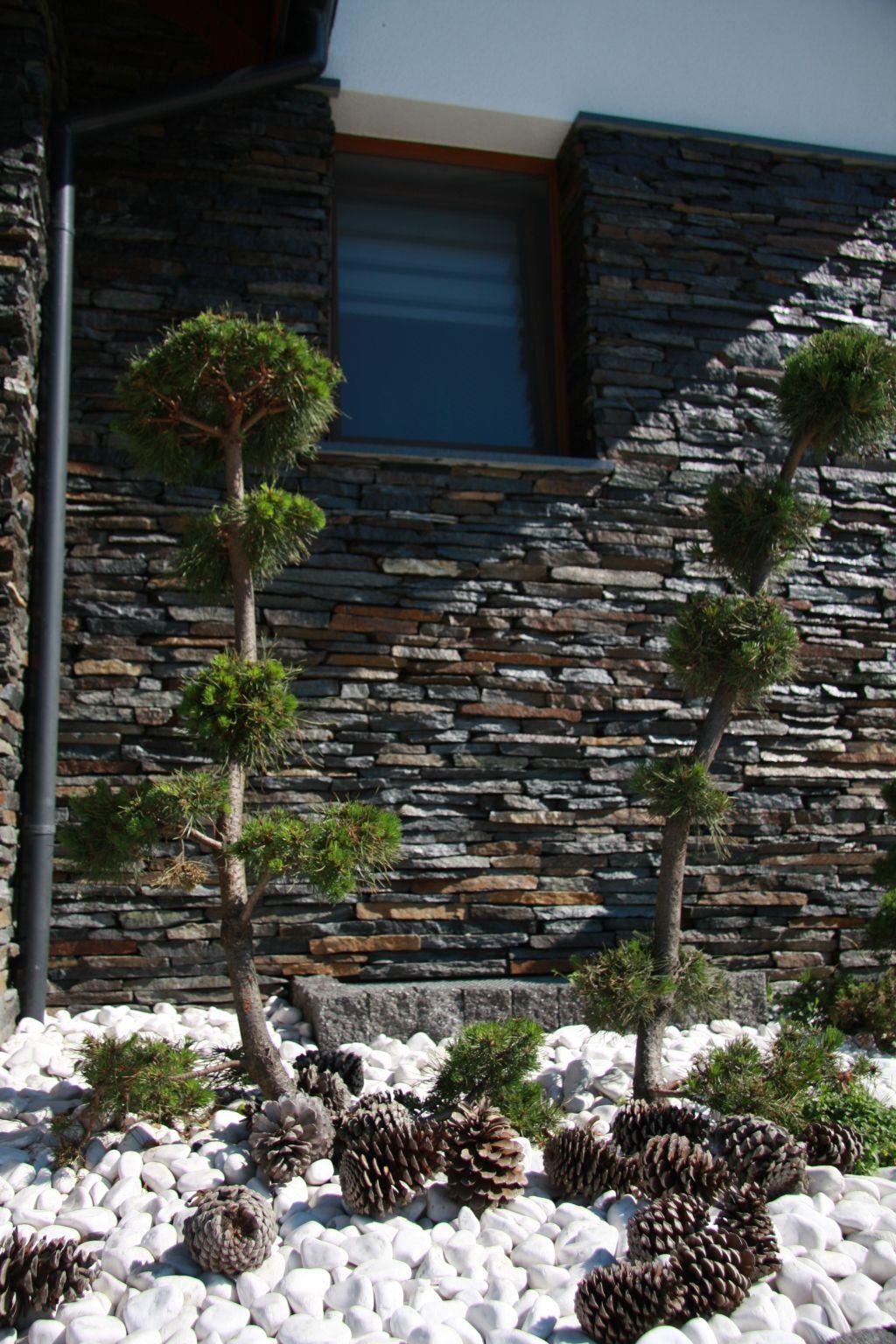 Natural coursed andesite for houses