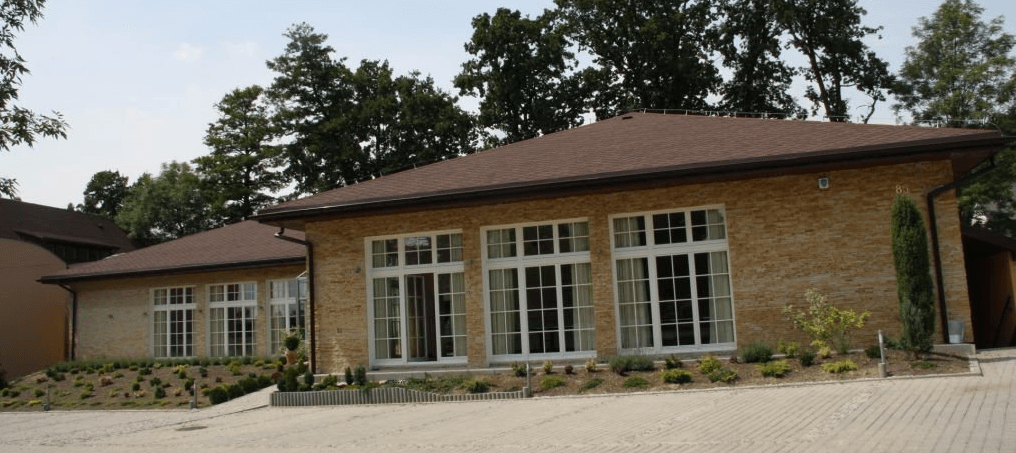 Sandstone pk03 - coursed stone