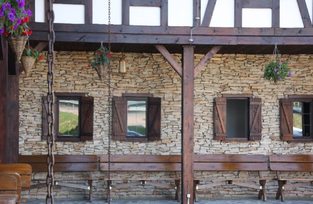 Coursed Sandstone PB16