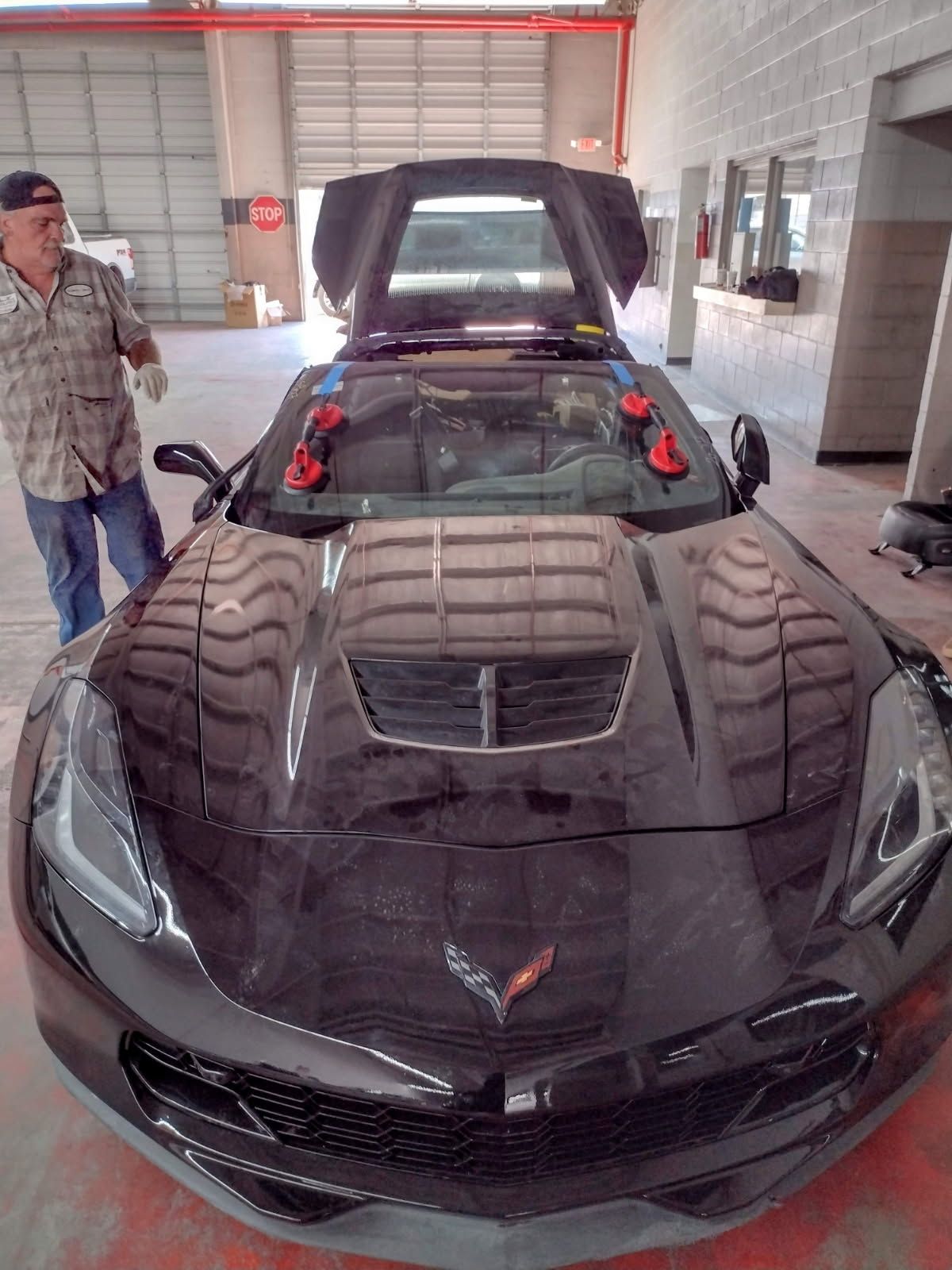 Removing the Sports Car Windshield