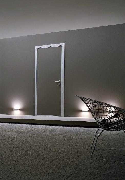 Porta interna con superficie liscia