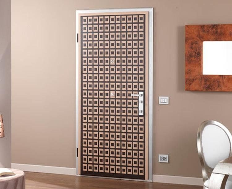 Porta interna con rivestimento su misura