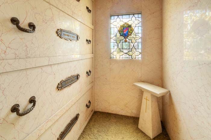 Photos of location, mausoleum and cemetery of 
Abbot & Hast Mortuary, Inc. in Los Angeles, CA