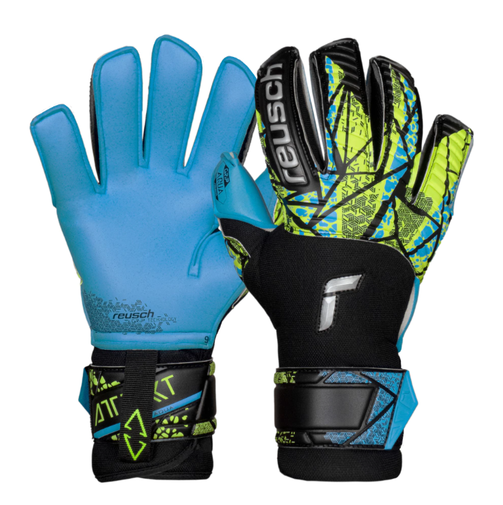 Guantes de portero de fútbol Reusch azules y verdes. Correa negra con logotipo.