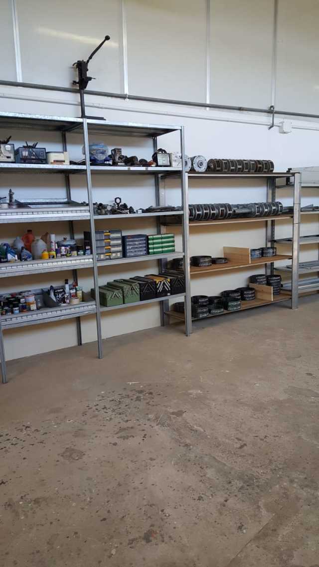 materiale per lavorazioni serrande