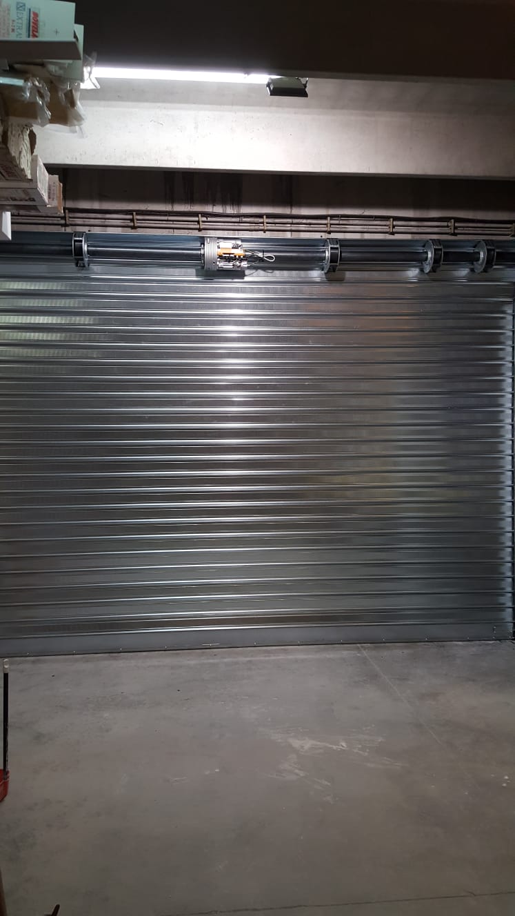 saracinesca in metallo