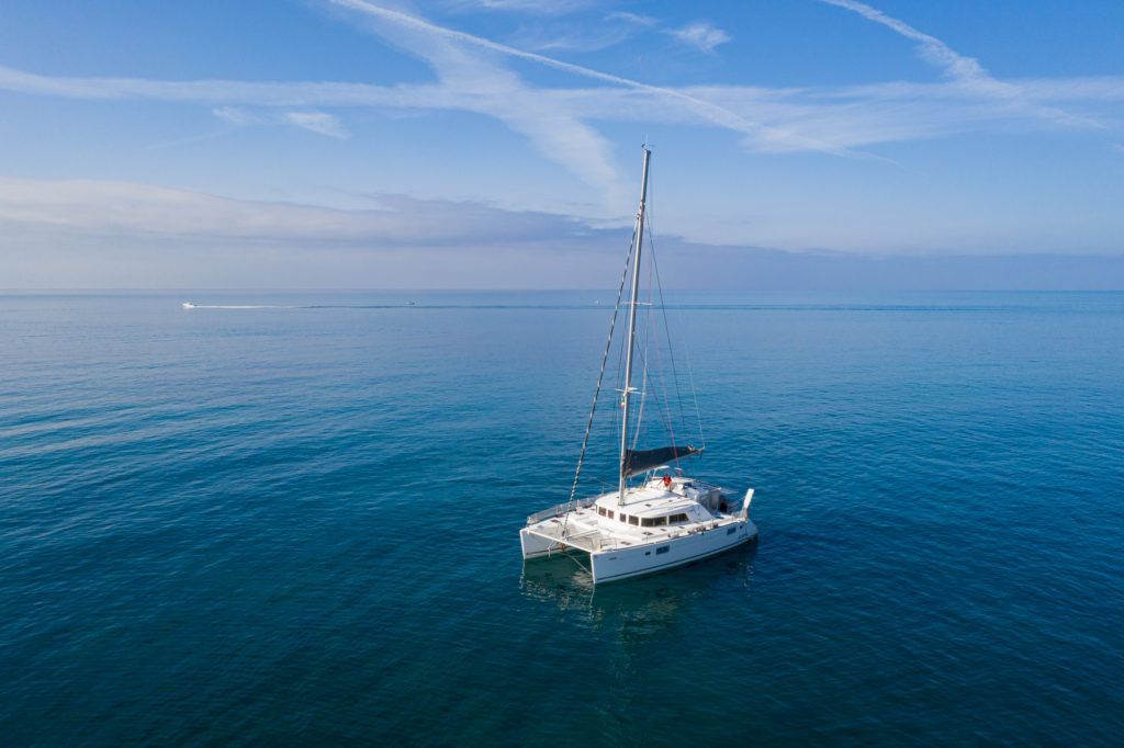 Foto 1: Die enjala, Lagoon 440 auf