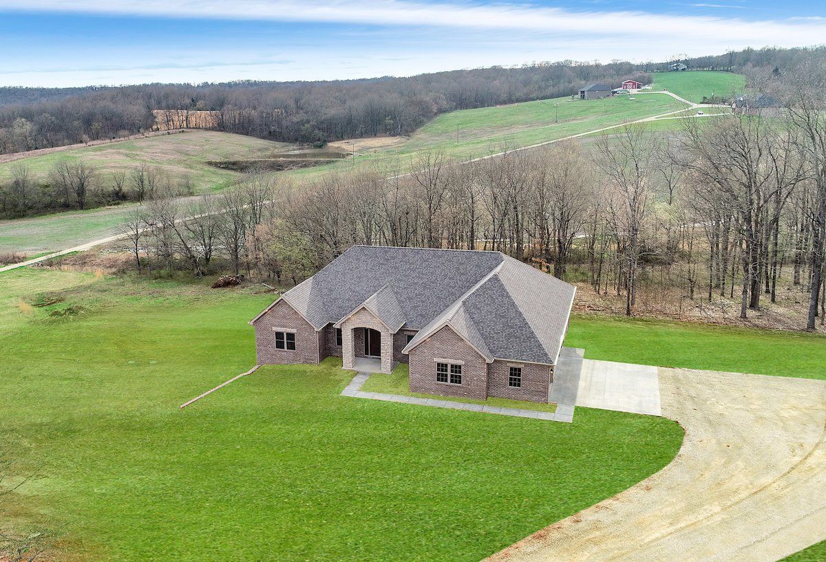 Build Your Family in a Custom-Built Home From Dowd Brothers in Marble Hill, MO.