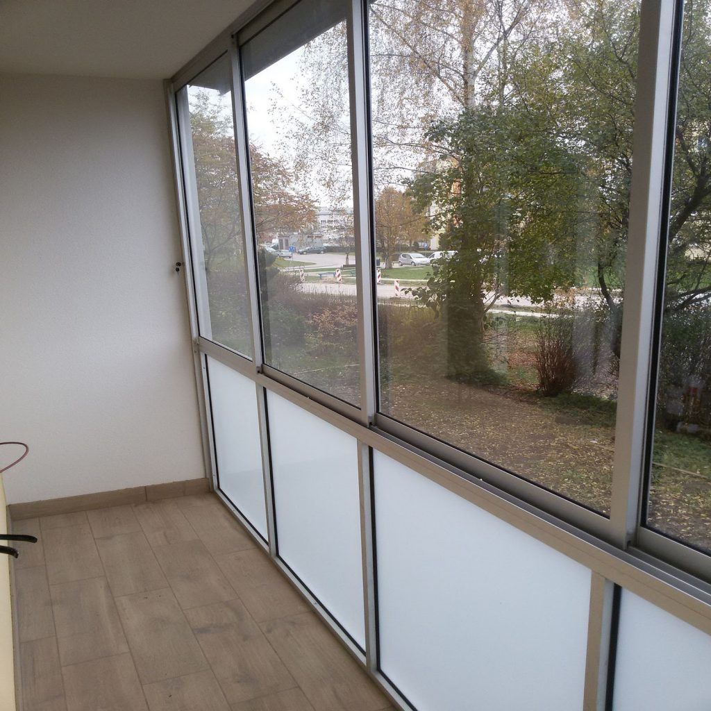 Balkonų stiklinimas