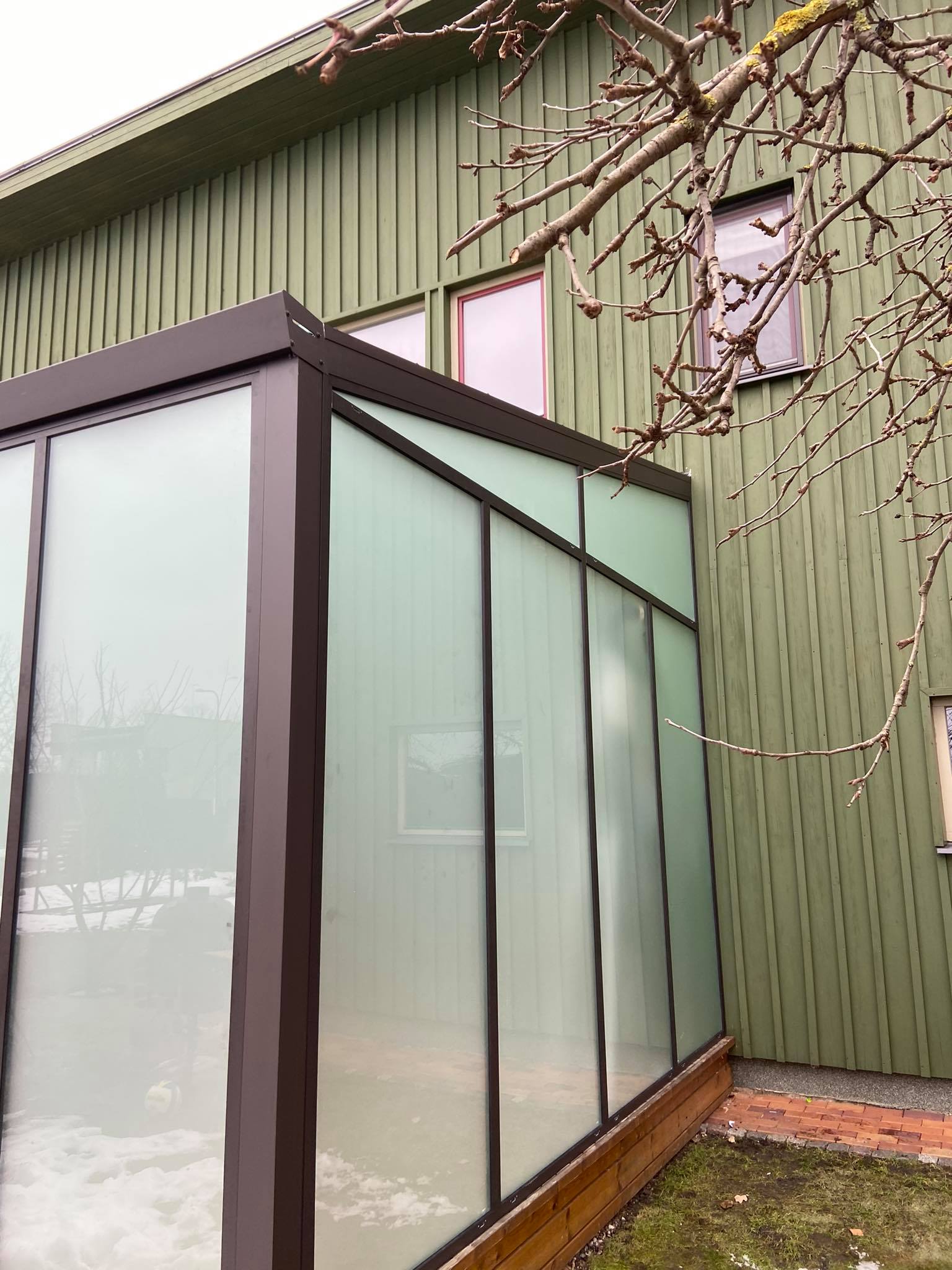 Verandų stiklinimas