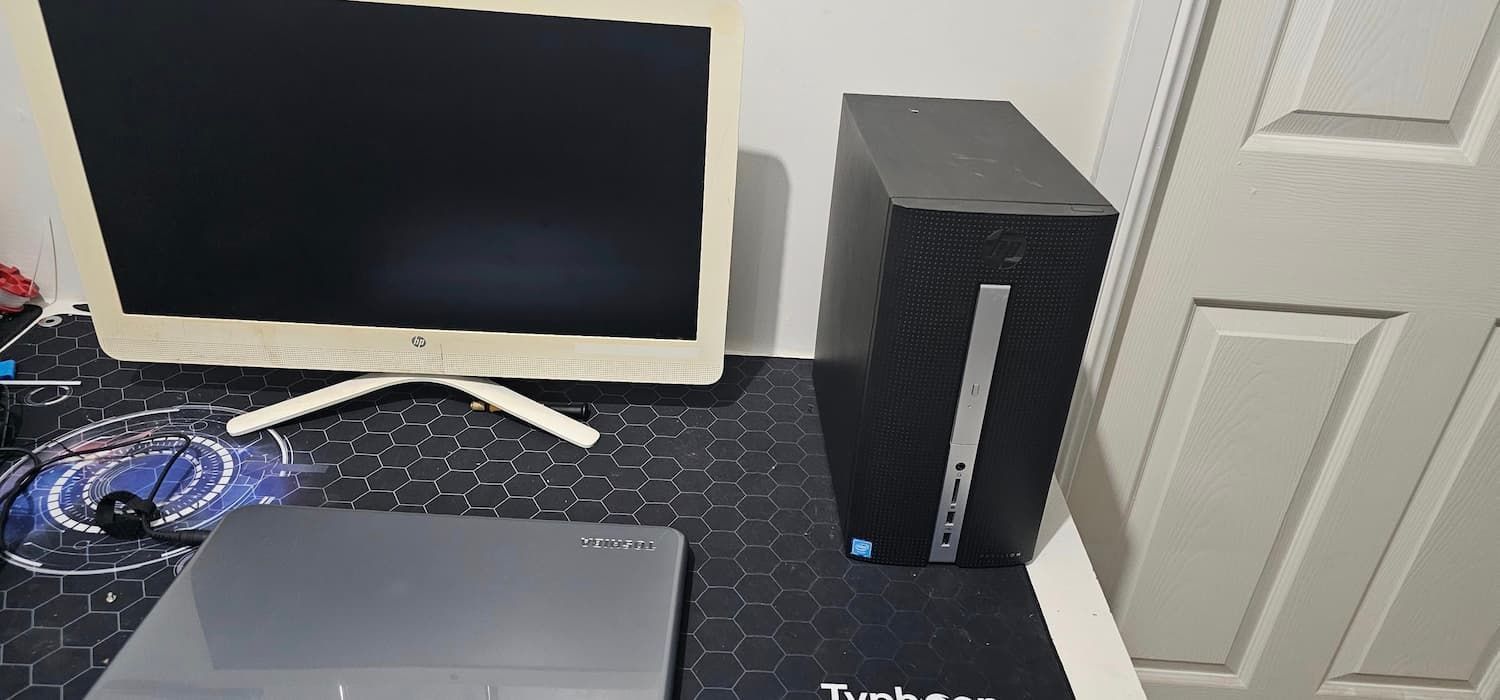 Computer on A Desk - Custom PC Newcastle, NSW