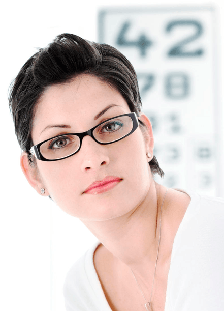 Clínica Oftalmológica Unigarro mujer con anteojos
