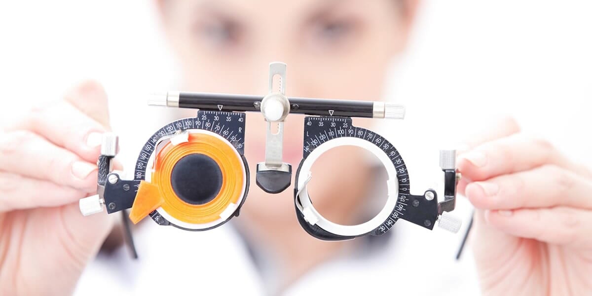 Clínica Oftalmológica Unigarro gafas para tratamiento