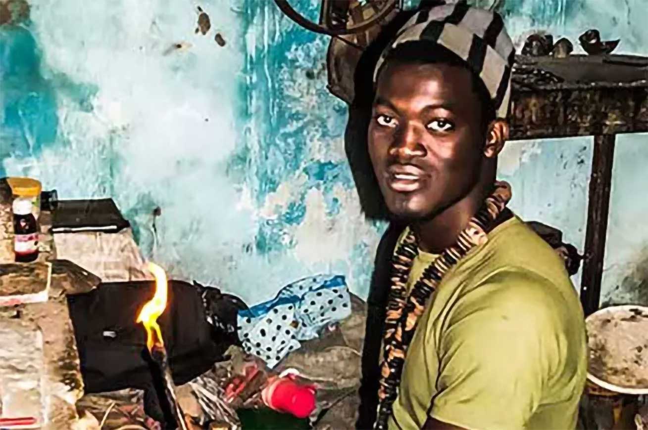 Fabrique bijoux Thiam à Nianing au Sénégal