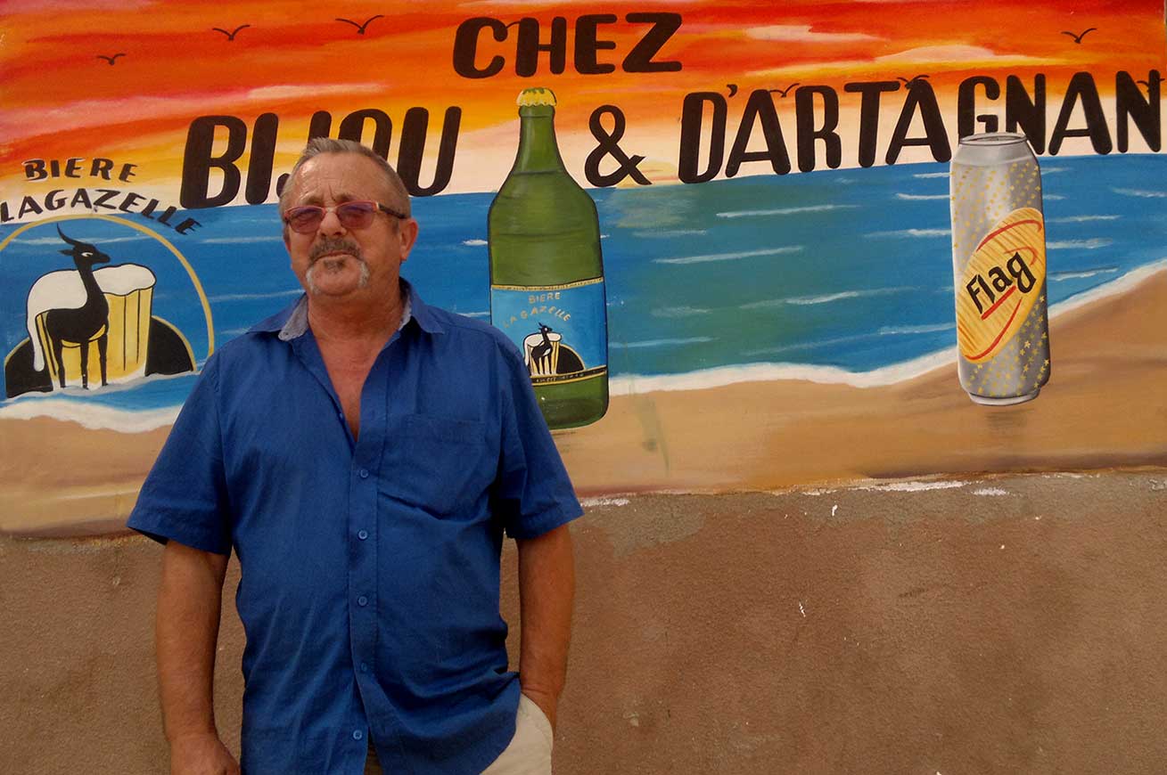 Bar Restaurant chez Dartagnan à Nianing Santh au Sénégal
