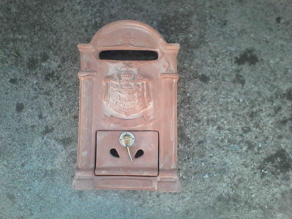 Cassette postali in terracotta 6