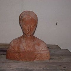 bassorilievi in cotto, busti in cotto