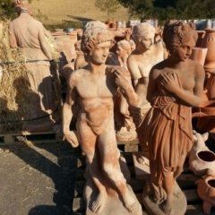 statue in terracotta