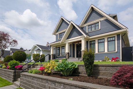 house with retaining wall